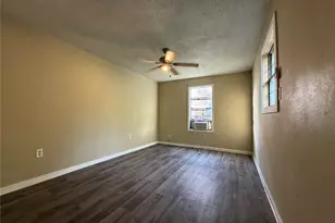 11914 Anchick St, Houston, TX 77076 - Photo 3