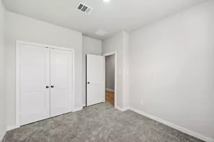 10615 Crockett Meadows Blvd, Conroe, TX 77306 - Photo 5
