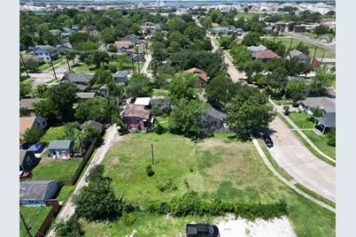 3107 Wisconsin Street, Baytown, TX 77520 - Photo 15
