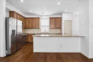 3324 Masters Point Dr, Houston, TX 77091 - Photo 5