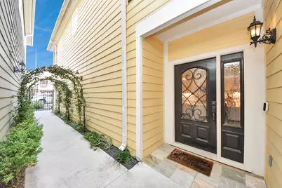 1325 Prince Street, Houston, TX 77008 - Photo 3