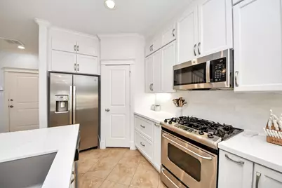 1325 Prince Street, Houston, TX 77008 - Photo 7