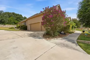 849 Santa Cruz, New Braunfels, TX 78132 - Photo 39