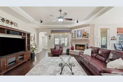 849 Santa Cruz, New Braunfels, TX 78132 - Photo 9