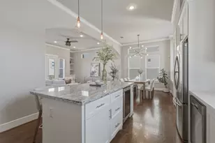 880 Wakefield Dr, Houston, TX 77018 - Photo 17