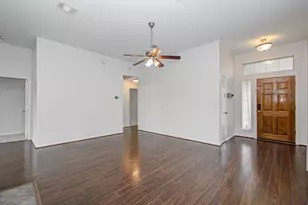 18303 Brenwood Manor Dr, Katy, TX 77449 - Photo 5