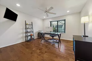 10818 Pepper Ln, Houston, TX 77079 - Photo 29