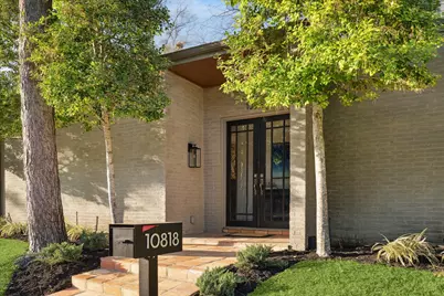 10818 Pepper Lane, Houston, TX 77079 - Photo 3