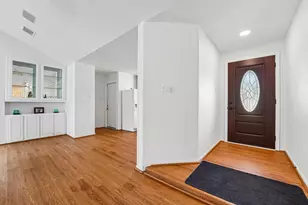 10219 Sand Pass Ln, Houston, TX 77064 - Photo 3
