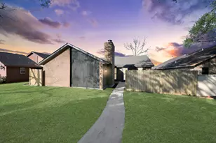 3305 Avenue R, Rosenberg, TX 77471 - Photo 3