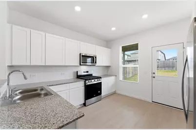 26017 Hampshire Drive, Magnolia, TX 77355 - Photo 7