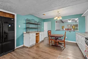 504 Catfish Ln, Conroe, TX 77384 - Photo 11