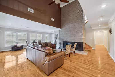 3449 N Parkwood Drive, Houston, TX 77021 - Photo 9