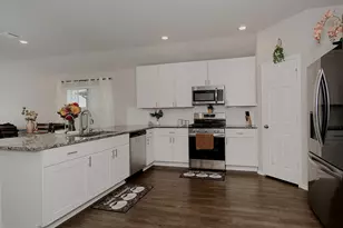 309 Cumberland Forest Dr, Magnolia, TX 77354 - Photo 7