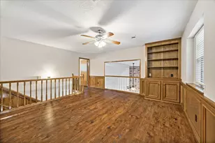 4 Falling Star Rd, The Woodlands, TX 77381 - Photo 19