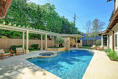 5610 Lynbrook Drive, Houston, TX 77056 - Photo 7