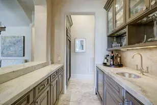 5610 Lynbrook Dr, Houston, TX 77056 - Photo 11