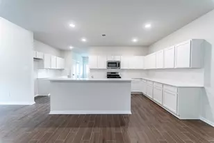 1926 Middle Pass Ln, Angleton, TX 77515 - Photo 13