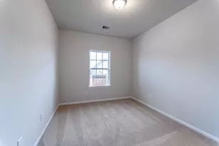 1926 Middle Pass Ln, Angleton, TX 77515 - Photo 5