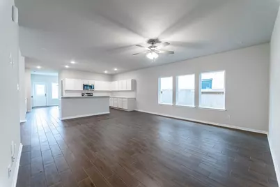 1926 Middle Pass Lane, Angleton, TX 77515 - Photo 9