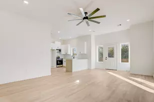 10518 Ashville Dr, Houston, TX 77051 - Photo 3