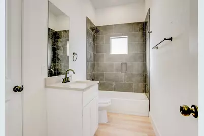 10518 Ashville Drive, Houston, TX 77051 - Photo 11