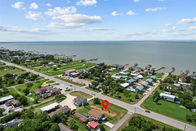 202 19th Street, Dickinson, TX 77539 - Photo 7