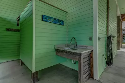 951 Kenlyn Drive, Port Bolivar, TX 77650 - Photo 9