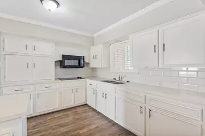 208 Preston Street, La Marque, TX 77568 - Photo 17