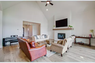 9039 Boardwalk Place, Manvel, TX 77578 - Photo 11