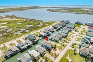 247 Schooner Dr, Freeport, TX 77541 - Photo 3