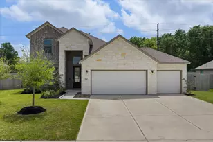 15542 Blue Lake Dr, Mont Belvieu, TX 77523 - Photo 1