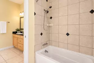 4041 Law St, Houston, TX 77005 - Photo 9
