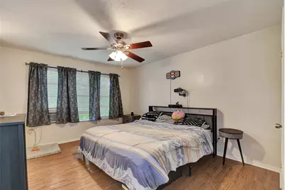 5514/5516 Deep Forest Drive, Houston, TX 77092 - Photo 17