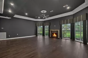 901 Longmire Rd, Conroe, TX 77304 - Photo 27