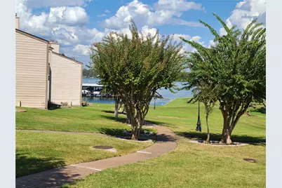 102C Lakeview Terrace, Montgomery, TX 77356 - Photo 15