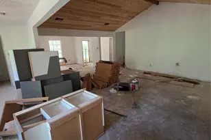 9739 Lake View Dr, Houston, TX 77365 - Photo 11