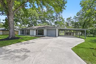 11 Hardy Hollow Dr, New Waverly, TX 77358 - Photo 1