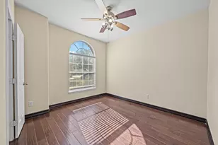 7202 Lyndhurst Village Ln, Spring, TX 77379 - Photo 7