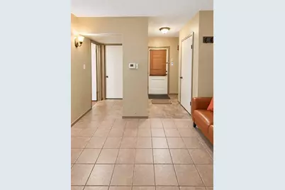 8225 Kingsbrook Road #119, Houston, TX 77024 - Photo 7