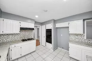 9607 Crail Dr, Spring, TX 77379 - Photo 23