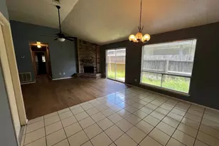 11013 Crenchrus Ct, Houston, TX 77086 - Photo 3