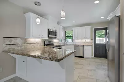 710 W Rollingwood, Pinehurst, TX 77362 - Photo 9