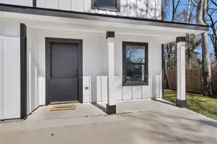 5733 Howell St, Houston, TX 77032 - Photo 7