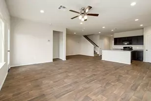 15422 Massey Forest Rd, Conroe, TX 77357 - Photo 5