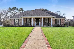 3910 Cypress Point Dr, Beaumont, TX 77707 - Photo 1