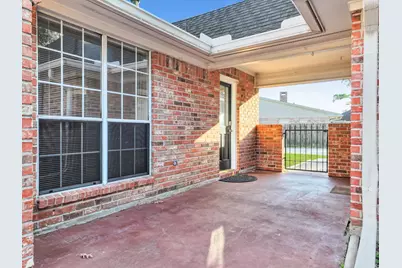 3910 Cypress Point Drive, Beaumont, TX 77707 - Photo 11