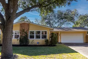 6131 Darnell St, Houston, TX 77074 - Photo 3