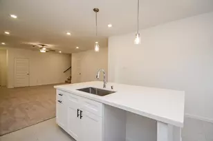 14515 Aston Pne Dr, Houston, TX 77032 - Photo 9