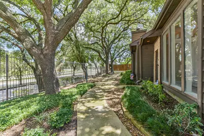 2601 S Braeswood Boulevard #105, Houston, TX 77025 - Photo 35